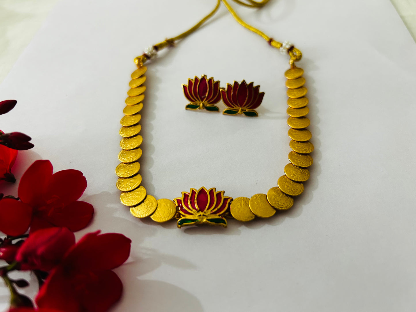 Antique necklace set